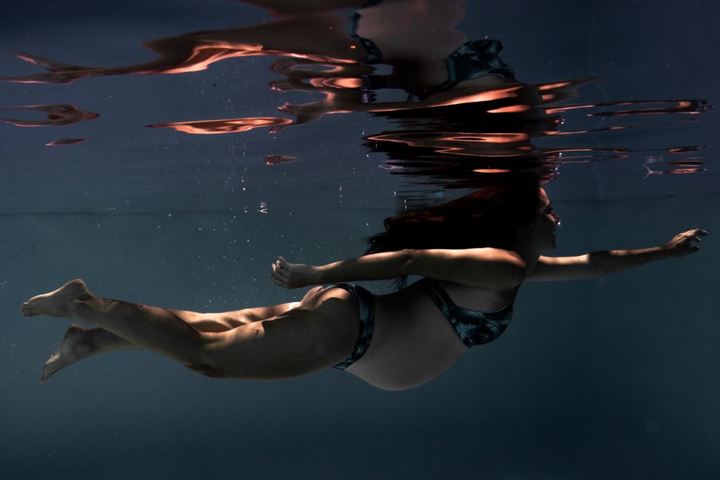 photographie grossesse ile reunion aquatique underwater