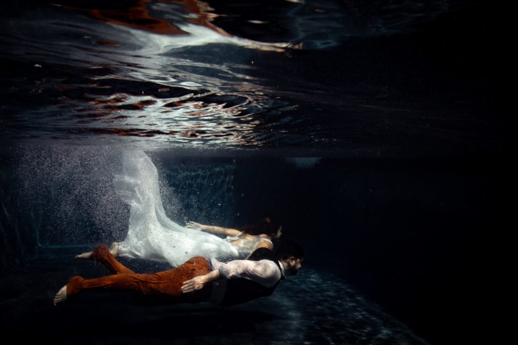 Trash the dress aquatique réunion photographe