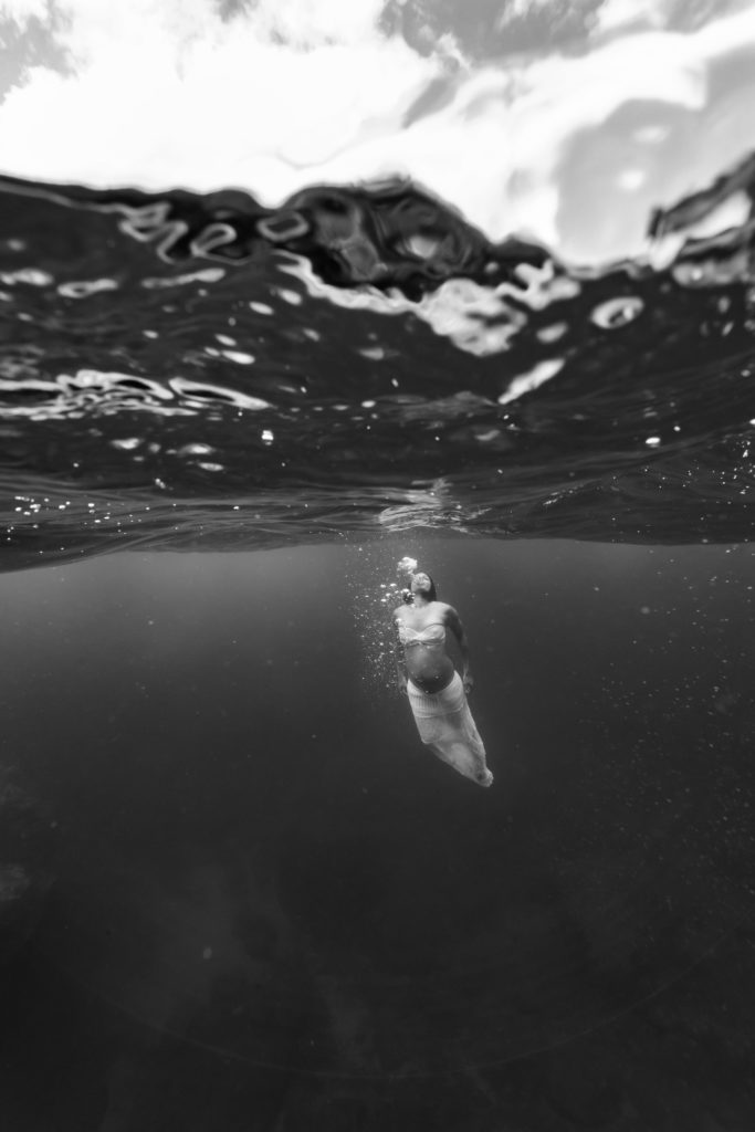 Photographe grossesse underwater